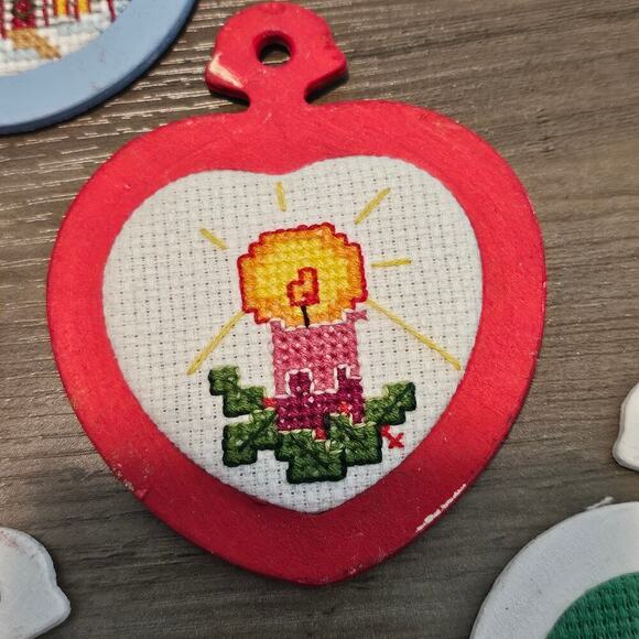 Vintage Christmas Cross Stitch Ornaments 80s Hand Made Santa Candle Snow Toys - Picture 6 of 8